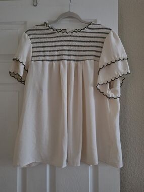Cream Smocked Yoke Short Sleeve Top with Black Trim  NWOT